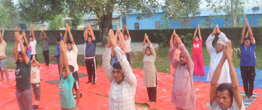 धनगढीको वडा नम्बर ११ मा योग शिविर सुरू