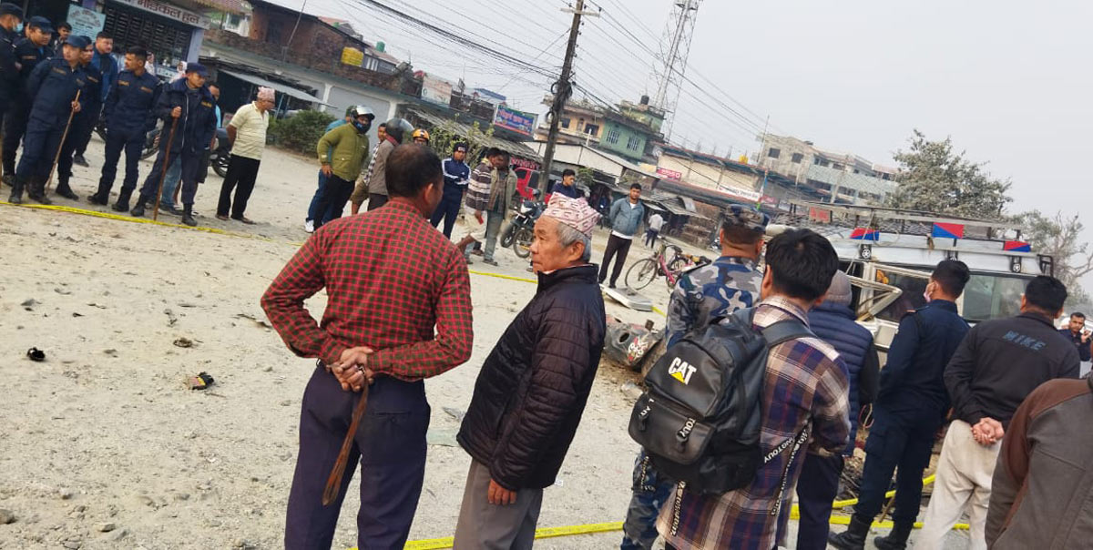 बिहान-बिहानै डरलाग्दो दुर्घटना : २ जनाको मृत्यु, ३ घाइते