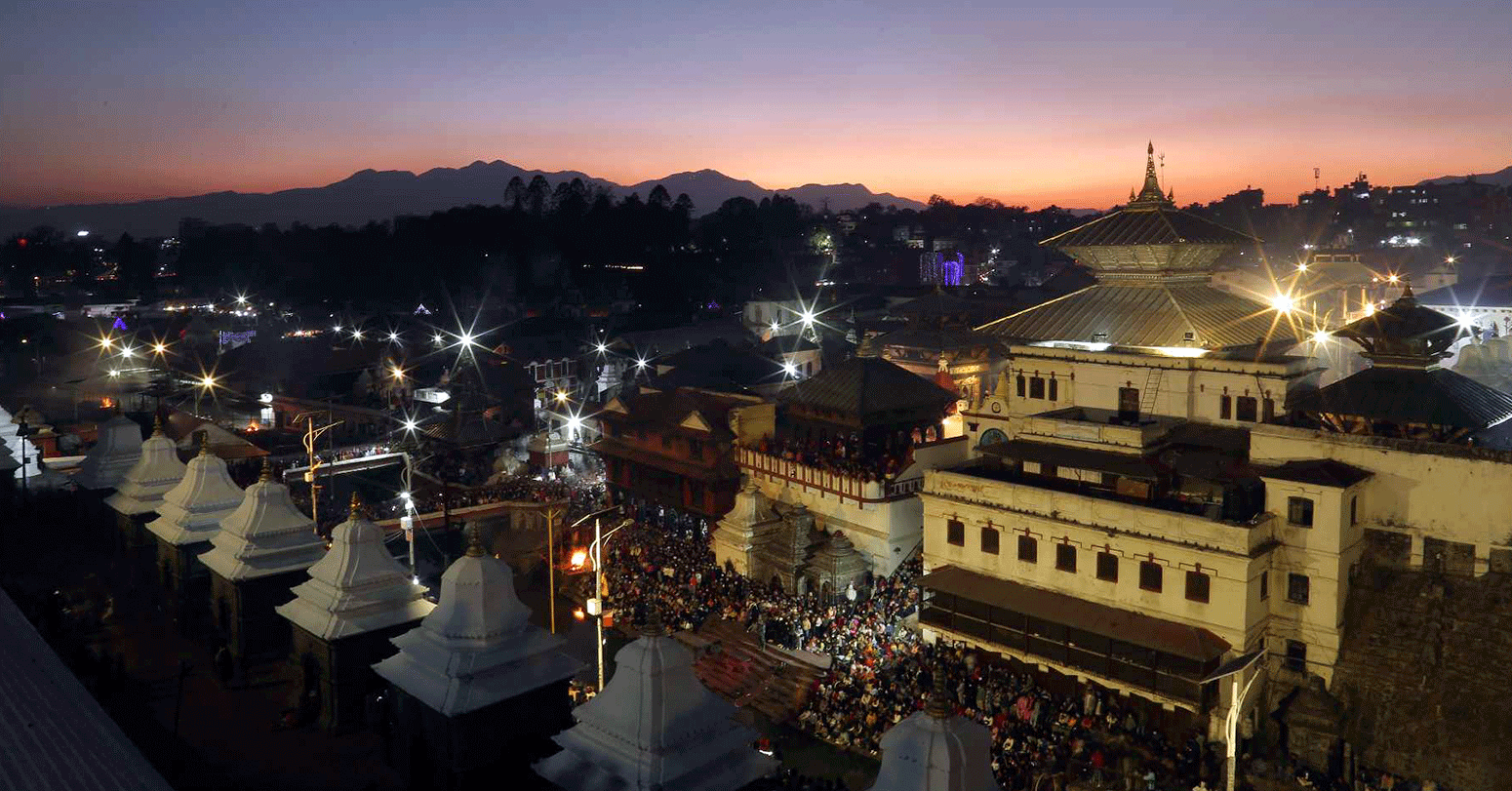 महाशिवरात्रिको लागि सजाइएको पशुपति क्षेत्र (फोटोफिचर)