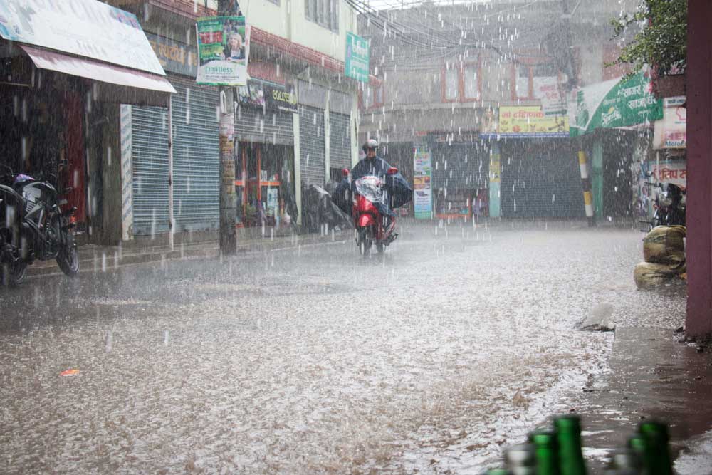 यी प्रदेशमा आज चट्याङसहित वर्षा र हावाहुरी