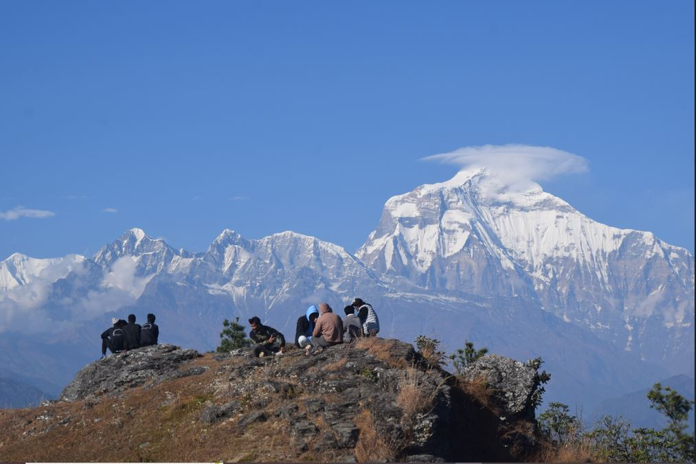 एक महिनामा भित्रिए ९० हजार विदेशी पर्यटक, सबैभन्दा धेरै भारतीय