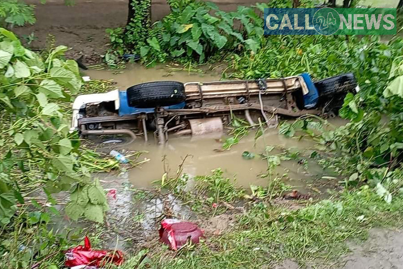 रौतहटमा जन्ती बोकेको गाडी खल्लामा खस्दा २ जनाको मृत्यु