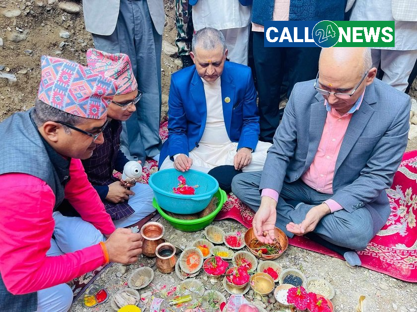 लुम्बिनी प्रादेशिक अस्पतालको १२ तले भवन उपप्रधानमन्त्री तथा अर्थमन्त्री पौडेलद्धारा शिलान्यास